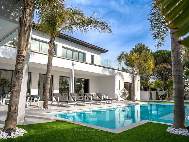 House Agde - 5 bedrooms - 316m²