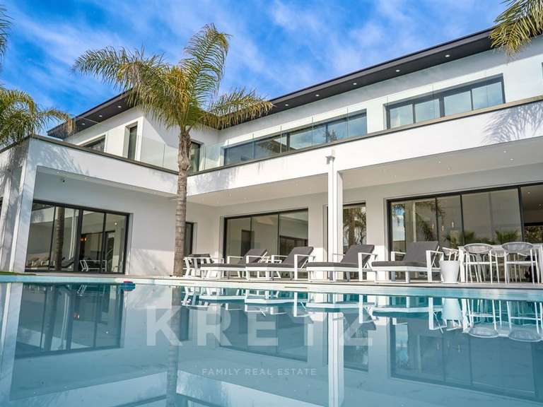 House Agde - 5 bedrooms - 316m²