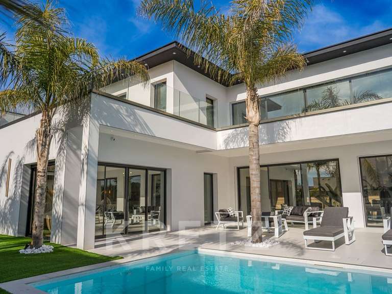 House Agde - 5 bedrooms - 316m²