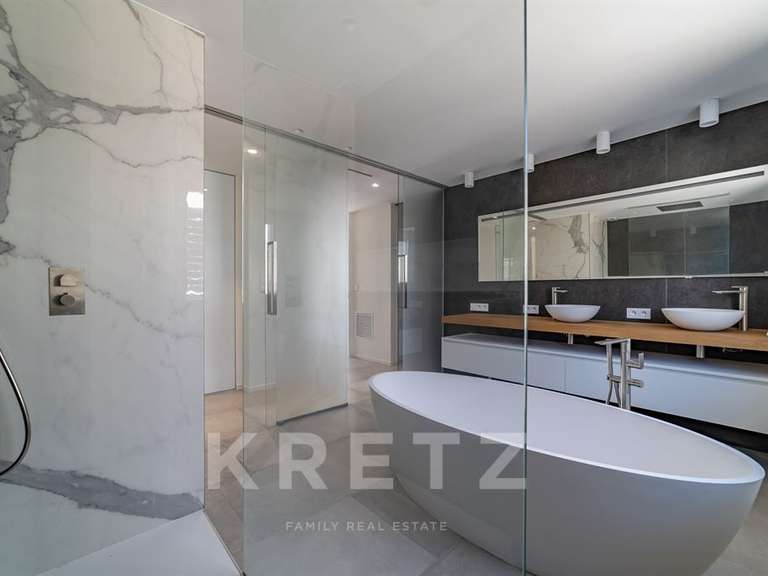 House Agde - 5 bedrooms - 340m²