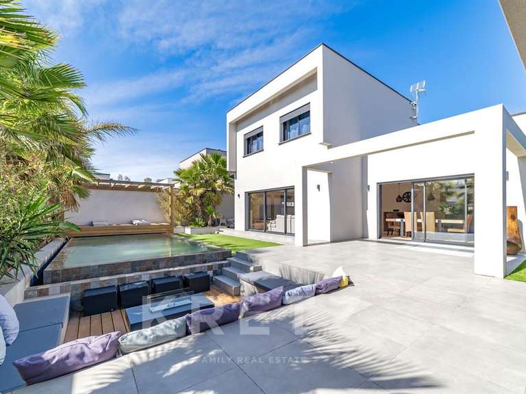 House Agde - 4 bedrooms - 151m²