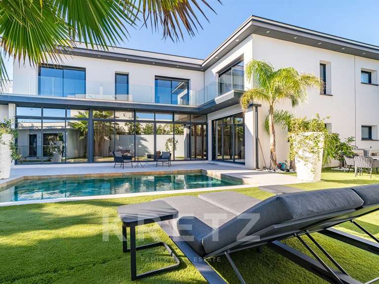 House Agde - 5 bedrooms - 272m²