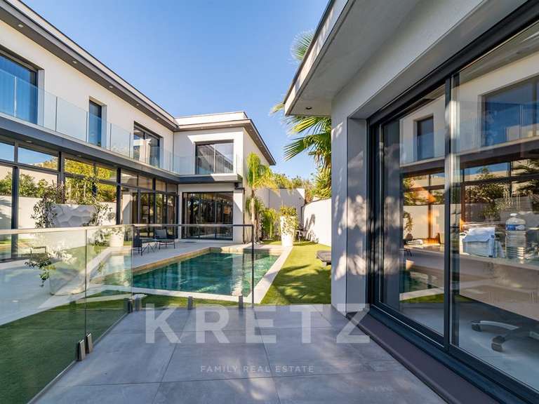 House Agde - 5 bedrooms - 272m²
