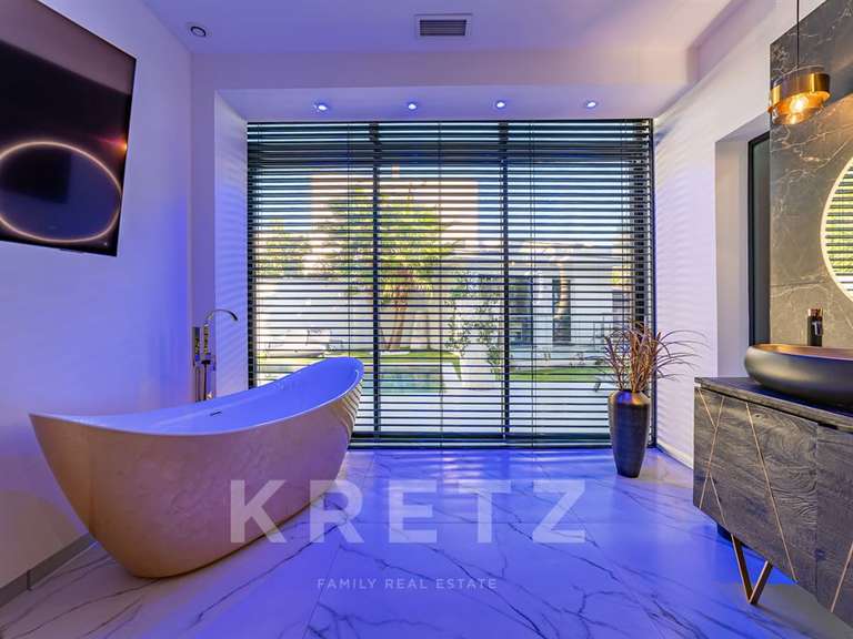 House Agde - 5 bedrooms - 272m²