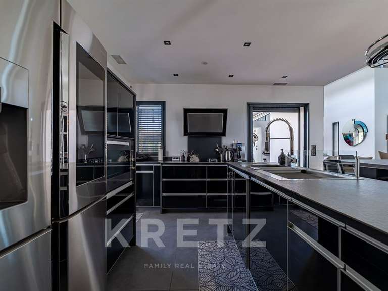 House Agde - 4 bedrooms - 215m²