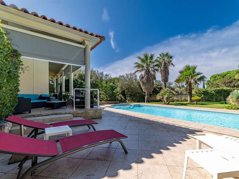 House Agde - 6 bedrooms - 310m²