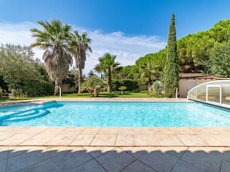 Maison Agde - 6 chambres - 310m²