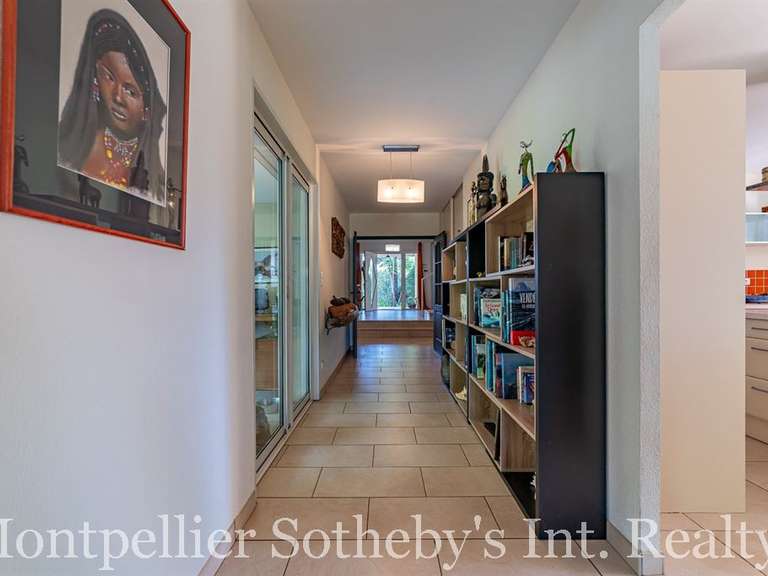 Maison Agde - 6 chambres - 310m²