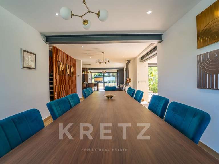 Maison Agde - 5 chambres - 200m²