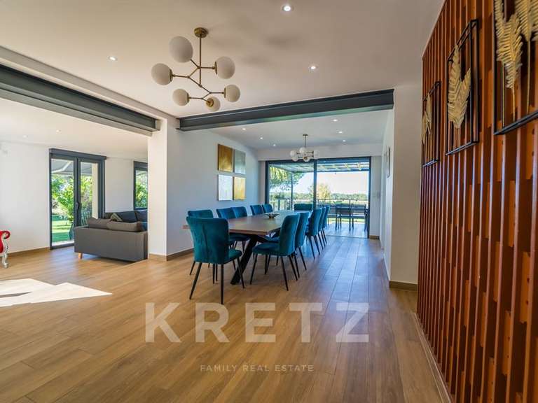 Maison Agde - 5 chambres - 200m²