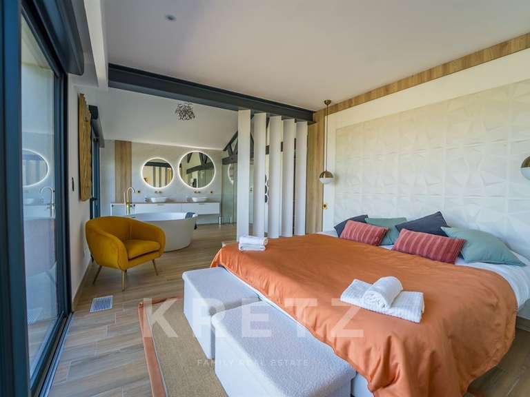 Maison Agde - 5 chambres - 200m²