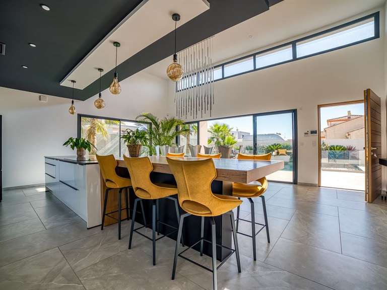 Maison Agde - 3 chambres - 145m²