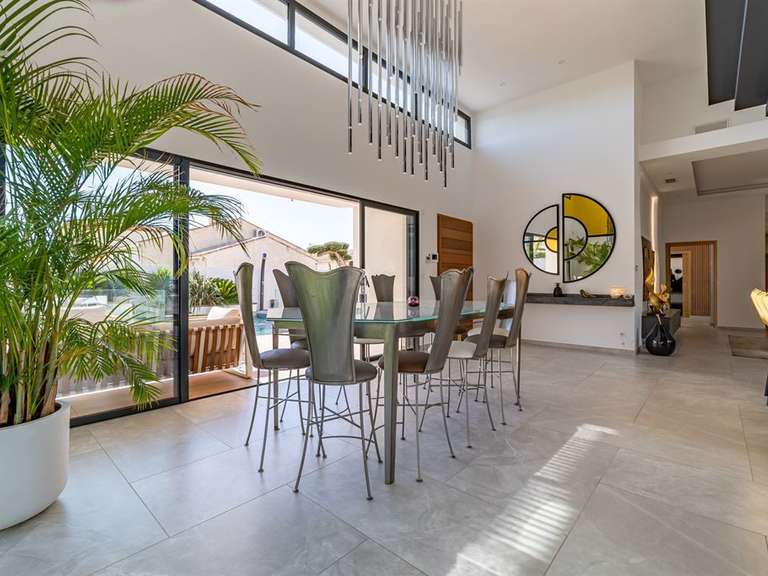 Maison Agde - 3 chambres - 145m²