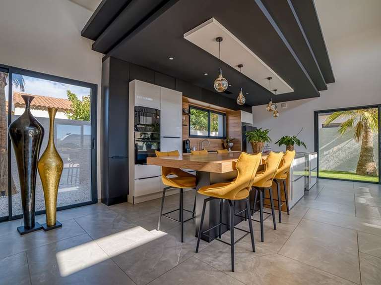 Maison Agde - 3 chambres - 145m²