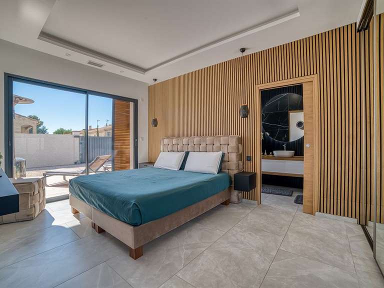 Maison Agde - 3 chambres - 145m²