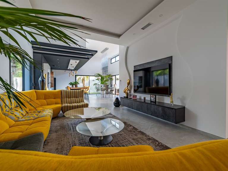 Maison Agde - 3 chambres - 145m²