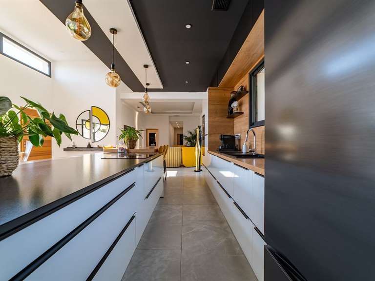 Maison Agde - 3 chambres - 145m²