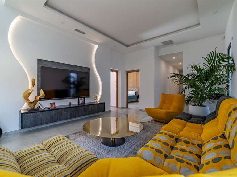 Maison Agde - 3 chambres - 145m²