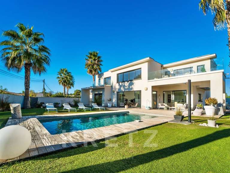 House Agde - 4 bedrooms - 237m²