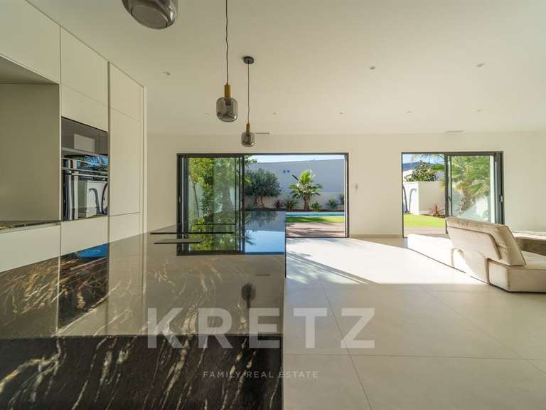 Maison Agde - 4 chambres - 196m²