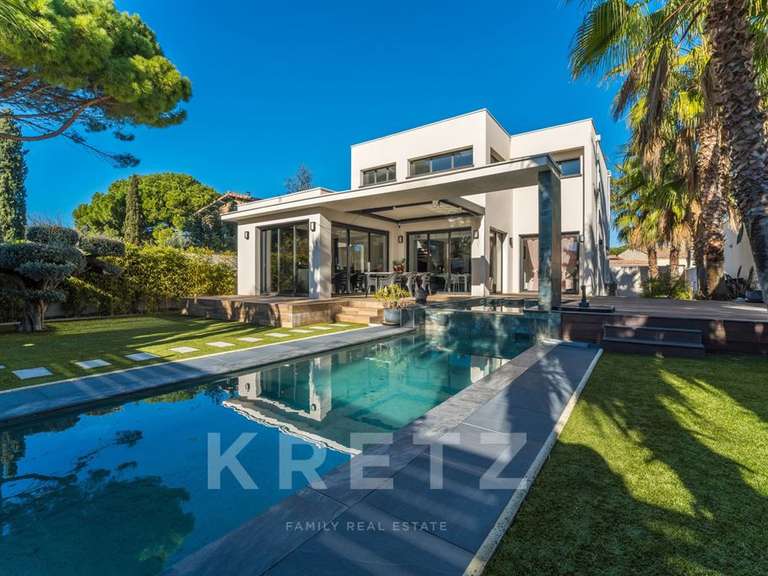 Maison Agde - 4 chambres - 125m²