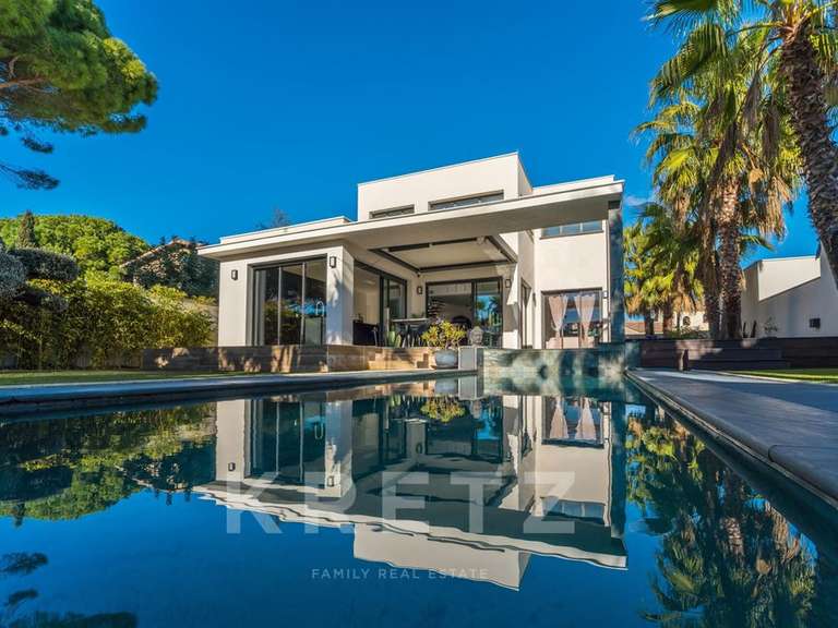 Maison Agde - 4 chambres - 125m²