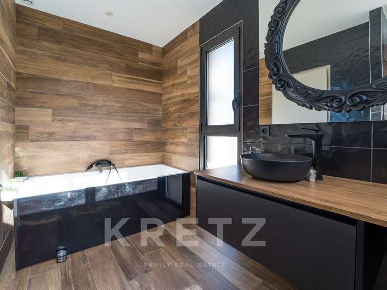 Maison Agde - 4 chambres - 125m²