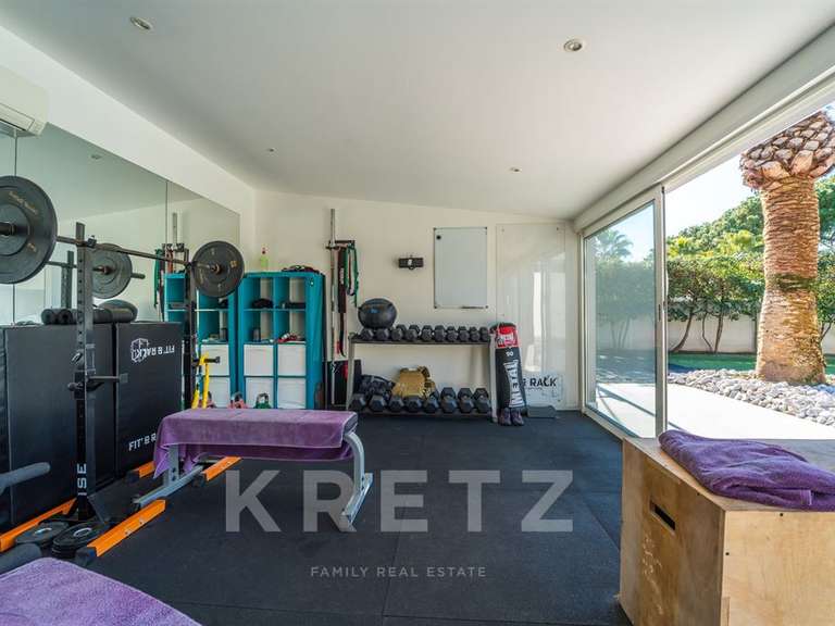 Maison Agde - 4 chambres - 218m²