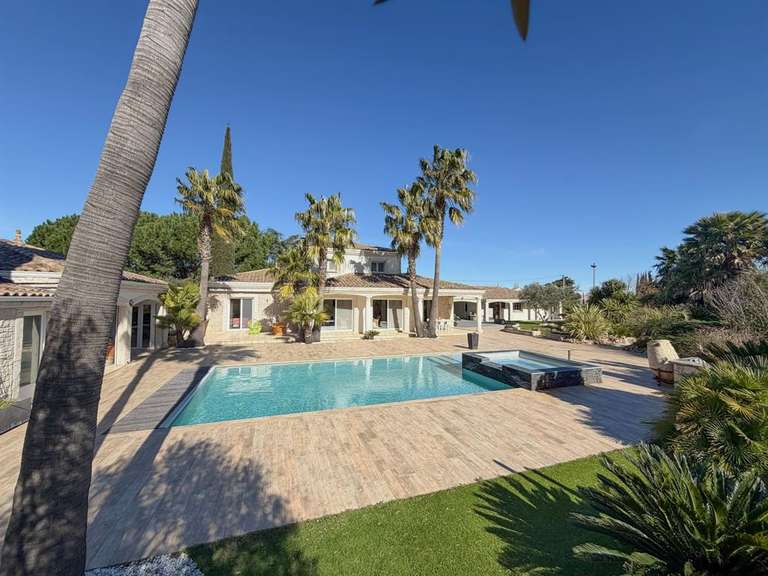 House Agde - 5 bedrooms - 266m²
