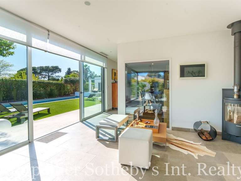 Maison Agde - 6 chambres - 321m²