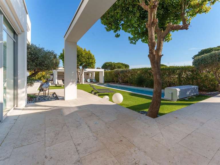 House Agde - 6 bedrooms - 321m²