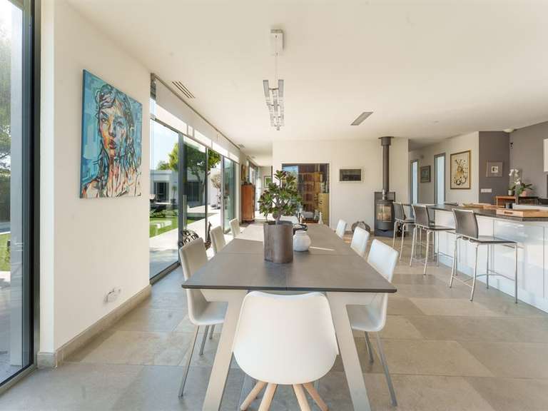 Maison Agde - 6 chambres - 321m²