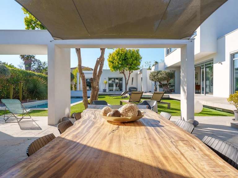 House Agde - 6 bedrooms - 321m²