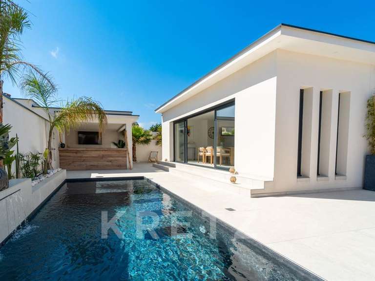 Maison Agde - 4 chambres - 250m²