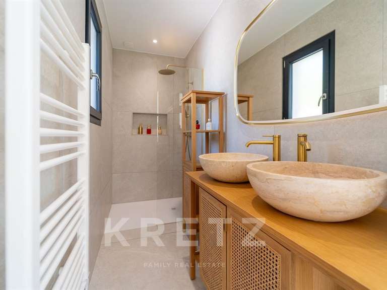 Maison Agde - 4 chambres - 250m²