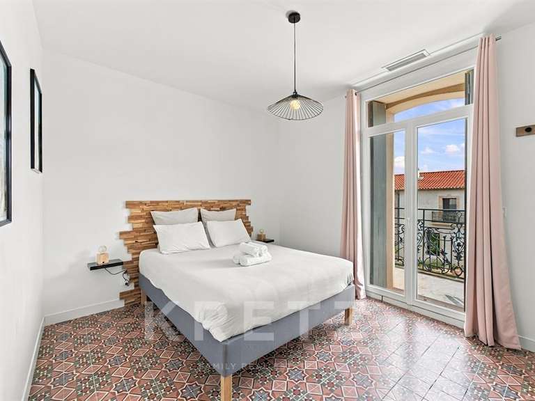 Maison Agde - 12 chambres - 500m²