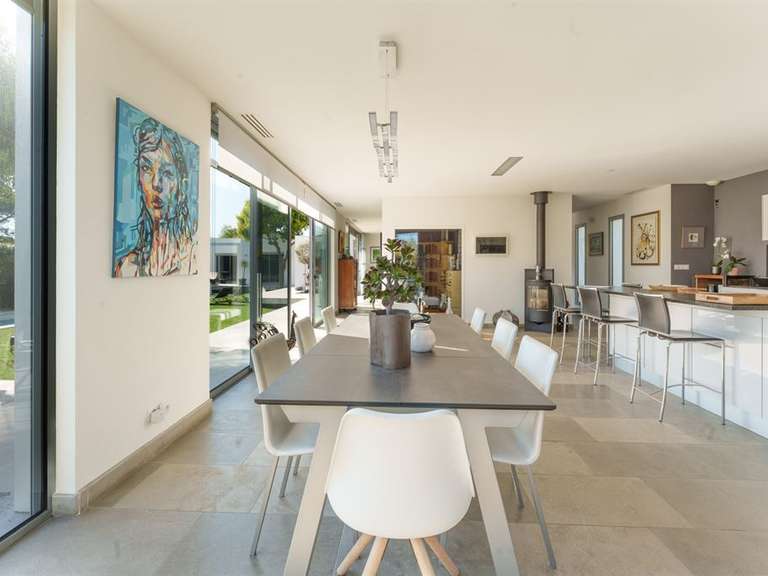 Maison Agde - 6 chambres - 321m²