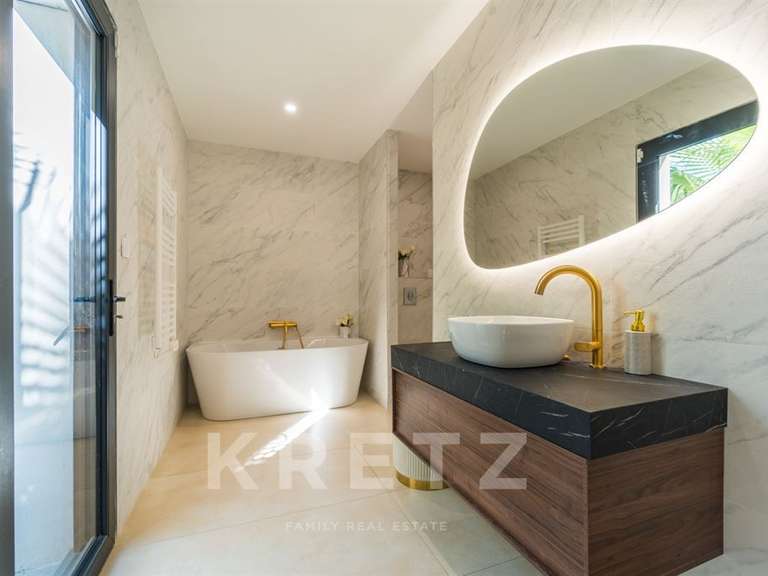 Maison Agde - 4 chambres - 182m²
