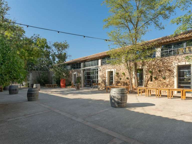 Propriété Agde - 40 chambres - 2026m²