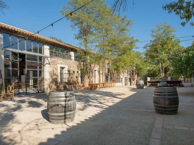 Propriété Agde - 40 chambres - 2026m²