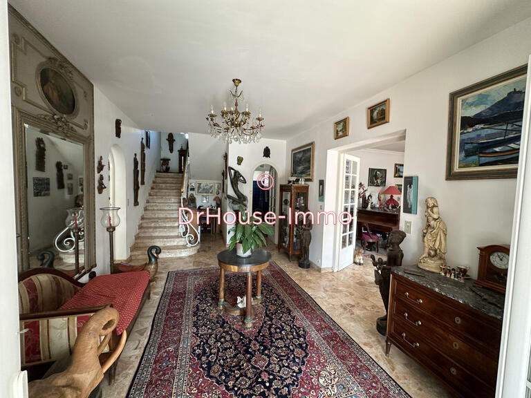 Villa Agde - 3 chambres - 186m²