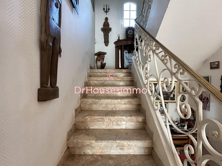 Villa Agde - 3 chambres - 186m²