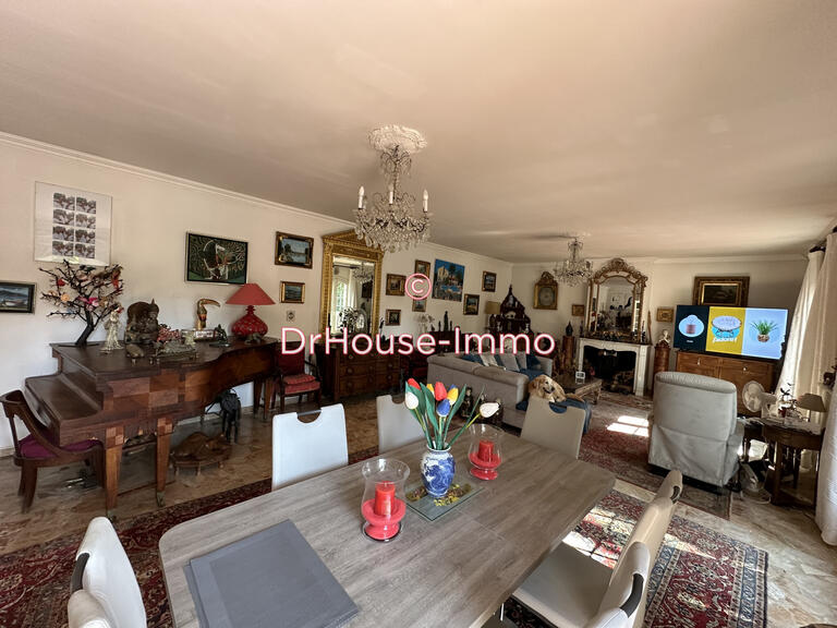 Villa Agde - 3 chambres - 186m²