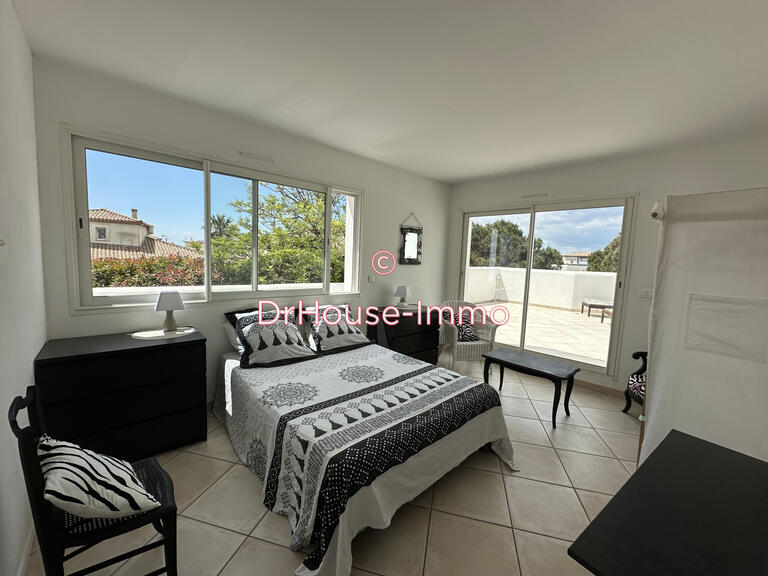 Villa Agde - 2 chambres - 161m²