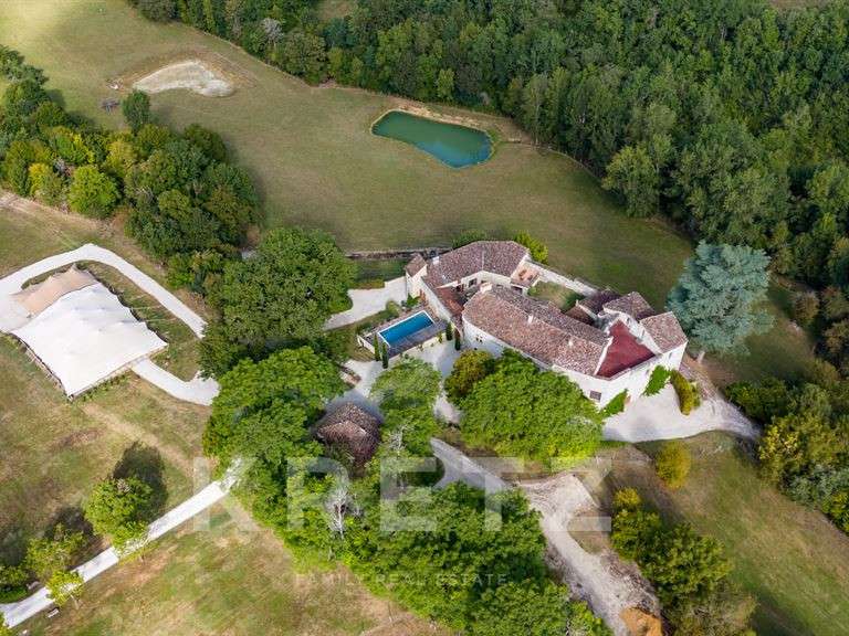 Château Agen - 11 chambres - 500m²