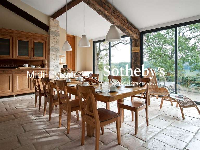 Château Agen - 8 chambres - 1000m²