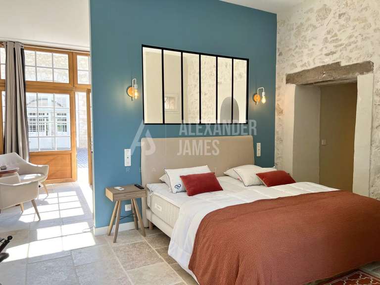 Château Agen - 24 chambres - 1840m²
