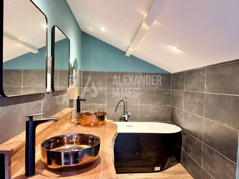 Château Agen - 24 chambres - 1840m²