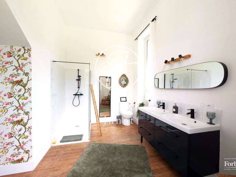 Château Agen - 700m²