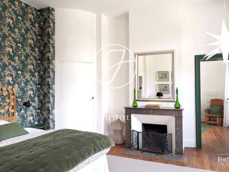 Château Agen - 700m²
